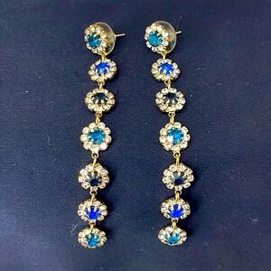 Blue crystal fashion earring